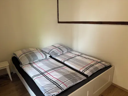 Cozy vacation apartment / fitter's room for 1-3 persons near Berlin FeWo 1. Отели в г. Либенвальде