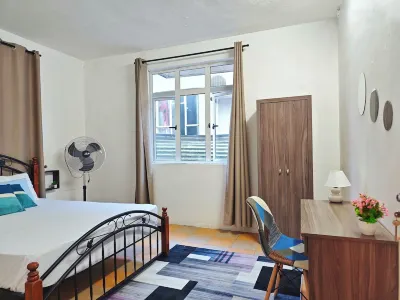 3 Bedroom appartment 1 min walk from Bruno Cheong Hospital & flacq centre Các khách sạn gần Deer Island
