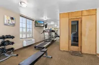 Comfort Inn & Suites Lancaster Antelope Valley - Gym
