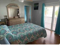 2-bedroom 2 bath..4 beds total Amazing Waterfront condo w/310 ft lit pier