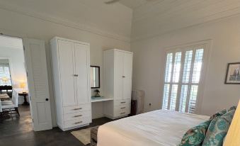 French Leave South Beach Dogtrot Villa 2 Bedroom Villa