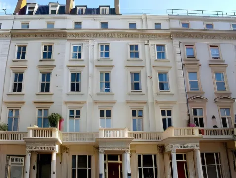 Astor Victoria Hostel