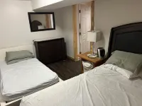 Waterfront Cottage on Rice Lake- Sleeps 8, Conveniently Located Near Amenities