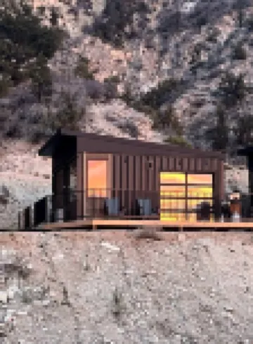 Amazing Tiny House with Tennis Court and Pool in Orderville, Utah Отели в г. 