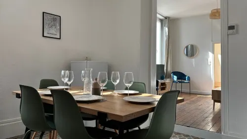 Le chat perché Hotels in Autun