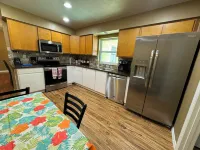 Cozy Gulf Coast Getaway 3 BR 2 BA house in charming Port Richey with WiFi, AC.