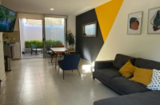 AZAR HOUSE. Hotels in Corregidora Municipality