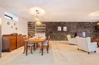 Villa Rosa Mare by Homie