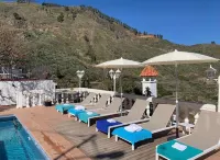 Main House ''El Estanco 14'The Tobacconist 14)