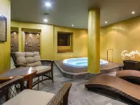 My City Hotel