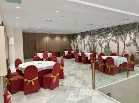 Nova Roma Отели рядом с достопримечательностью «Cripta Santa Eulalia»