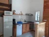 Chalet du Loup at the foot of the slopes Hotels in Montclar