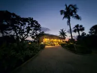 Charming 2-bedroom condo in a beautiful Bokeelia waterfront community!