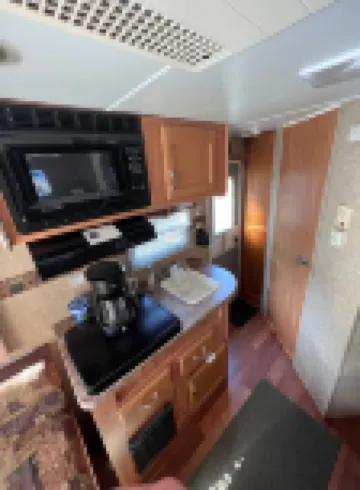 Cozy Camper close to the Gulf Coast Beaches Hotels in North Fort Myers