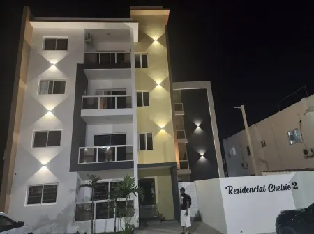 Very nice, clean, quiet unit for stay with love ones. 5 minutes to the beach Отели рядом с достопримечательностью «Coral Point Diving»