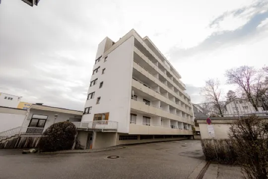 Come4stay Passau - Spitalhof I Modern I Wlan I Küche I Balkon I Netflix