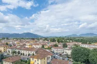 Lucca Old Town Apartment - 2-Star