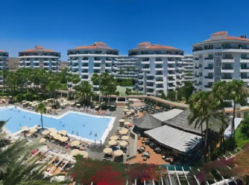 Servatur Waikiki Hotels near Reserva Natural Especial de Las Dunas de Maspalomas