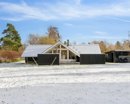 "Janik" - 1.3km from the sea Hotels in Graested