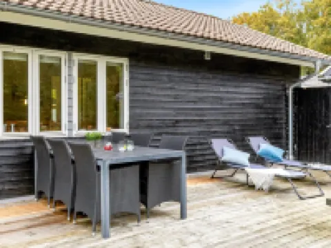 "Siiri" - 28km from the Sea