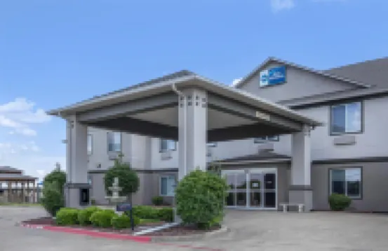 Best Western Limestone Inn  Suites
