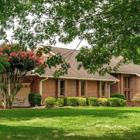 Edith's Farm-Peaceful countryside home on 5 acres