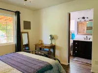 The Cottage @ Ray Road Farm