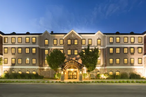 Staybridge Suites TOLEDO - MAUMEE by IHG