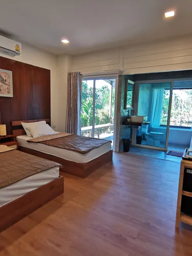 รูปภาพของบ้านพระจันทร์เวียน - House of moon phase