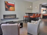 Spa Apartment with Private Pool - 홈스테이