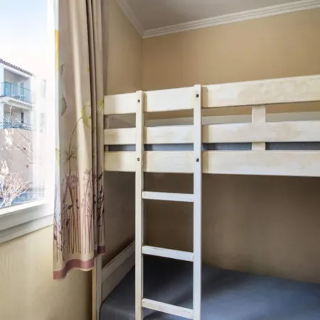 Gulf view apartments for five people