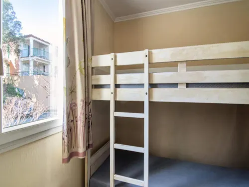 Gulf view apartments for five people