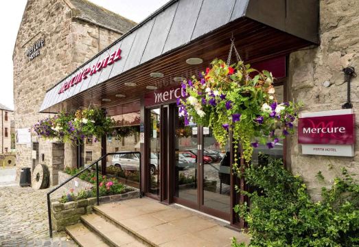 Mercure Perth Hotel 외관