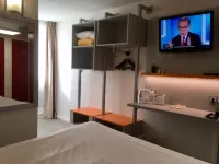 Hotel du Parc Euromédecine by Akena Hotels in Juvignac