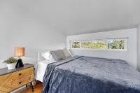 Off-grid Masterpiece Cabin W/ Breathtaking View