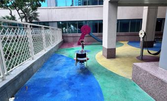 Luxury Burj Khalifa & Fountain View Apartments Steps to Dubai Mall by Simply Comfort