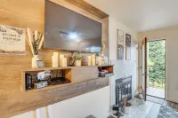 Brian Head Studio Condo w/ Balcony + Mountain View - 3-Star