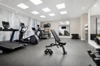 Hilton Garden Inn New York - Times Square Central - Gym