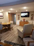 One Mile from Airport!!   3 Bedroom Lodge Sleeps 5 to 7 - 2 étoiles