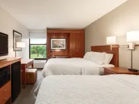 Hampton Inn des Moines-Airport Hotels in Des Moines