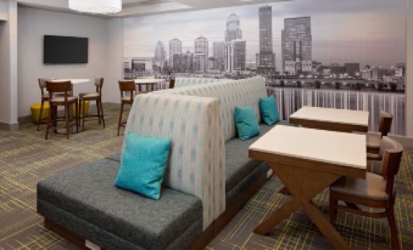 Hampton Inn Louisville Downtown