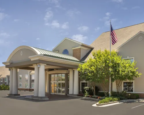 Holiday Inn Express & Suites ANNAPOLIS by IHG Hotels in Annapolis