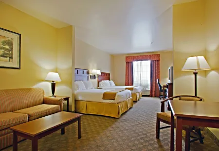 Holiday Inn Express & Suites Levelland