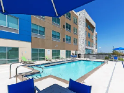 Holiday Inn Express & Suites PURCELL by IHG Hotels in McClain County