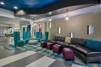 Holiday Inn Express & Suites CARLISLE - HARRISBURG AREA by IHG - parking