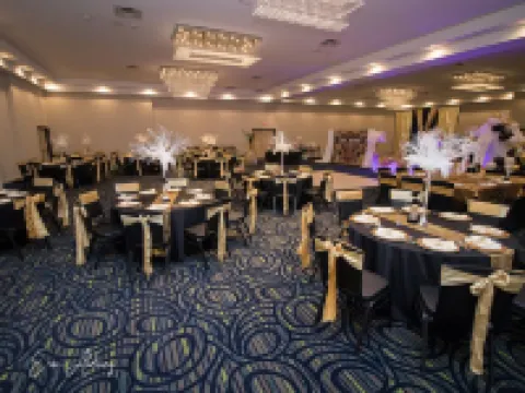 ฮอลิเดย์ อินน์ สแครนตัน อีสต์ - ดันมอร์ บาย IHG โรงแรมในDunmore