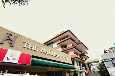 The Naripan Hotel Отели рядом с достопримечательностью «Braga Street»