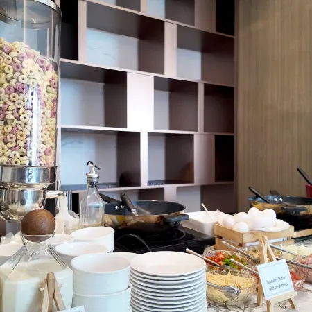 Savea Bay City Manila