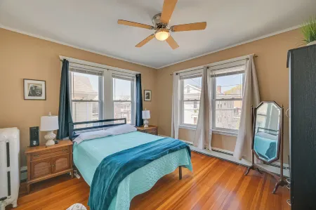 Revere Vacation Rental Near Mbta ~ 7 Mi to Boston!