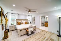 Peace and Tranquility Home 2 Mi to Dtwn Tulsa! Hotels near Gilcrease Museum